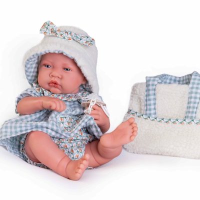 Antonio Juan lutka novorođenče sa torbicom i kapicom 42cm