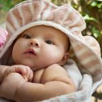 Elodie Peškir s kapuljačom - Candy Stripes - Image 2