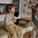 Kidywolf KIDYMIC Bežični karaoke mikrofon – Pink - Image 5