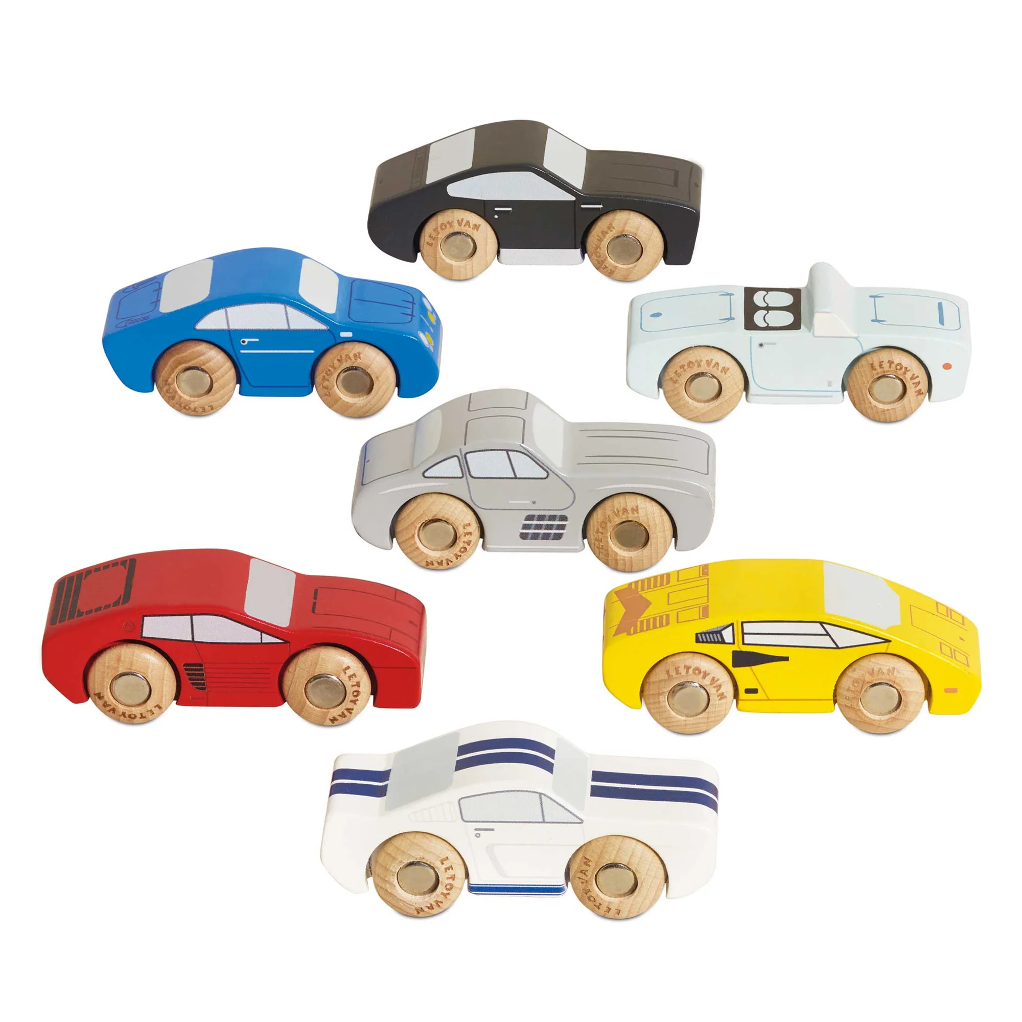 TV445-classic-wooden-sport-car-eco-wooden-toy-boy-girl-gift-racing-vehicle-speed-cars-garage-circuit-grand-prix-red-blue Set drvenih sportskih autića