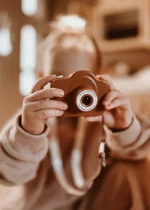 Mrs Ertha Cam Cam v25 - Moj Prvi Fotoaparat - Strawberries Mood Rusted - Image 4