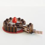 Le Toy Van Drvena čokoladna rođendanska torta - Image 5
