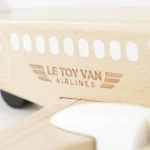 Le Toy Van Drveni avion – Dvomotorni putnički - Image 7