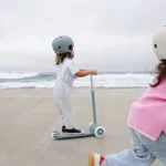 Banwood ECO Kaciga - Teal - Image 2