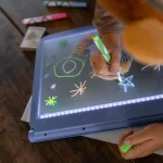 Kidywolf K-DRAW PRO MANGA Svjetleća tabla za crtanje i pisanje – Blue - Image 6