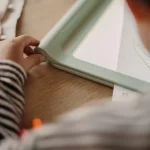 Kidywolf KIDYDRAW PRO Svjetleća tabla za crtanje i pisanje - Green - Image 7