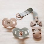 Elodie Details vezica za cuclu/dudu - Hazy Jade Acorn - Image 2