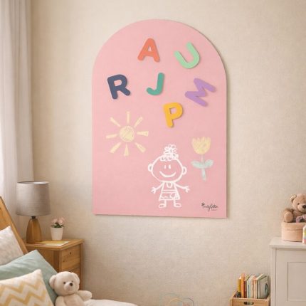 Family Nation MagneKids™ magnetna zidna tabla Luk 95 × 60 cm – staroružičasta
