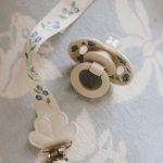 Elodie Cucle silikon - Binky Bundle za novorođenče Blueberry Bliss (0-6m) – 2kom - Image 10